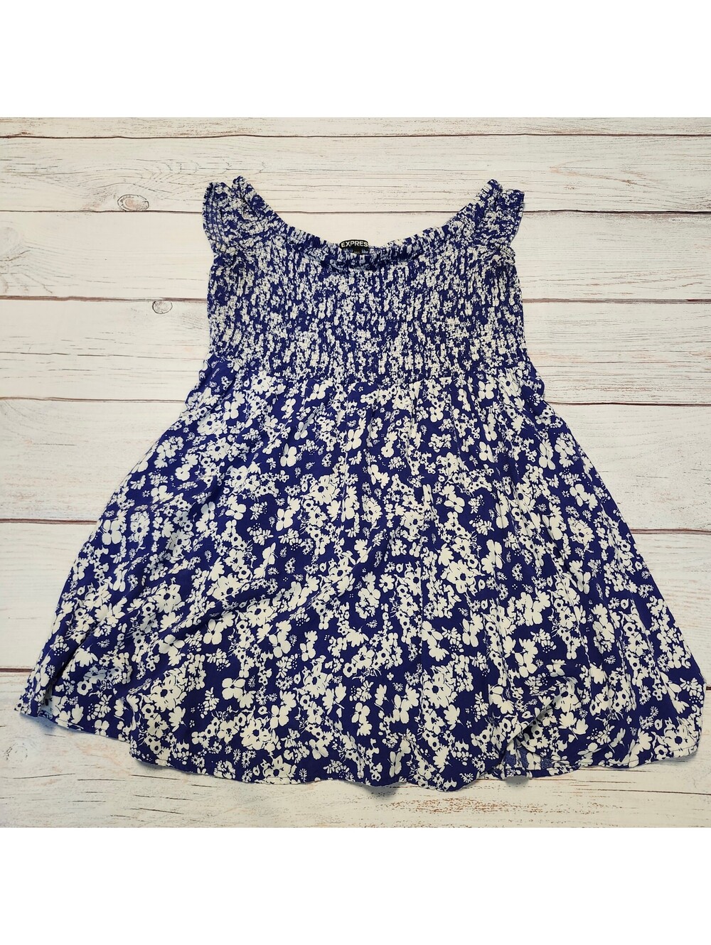 Express Blue and White Floral Smocked Sleeveless Dress Large